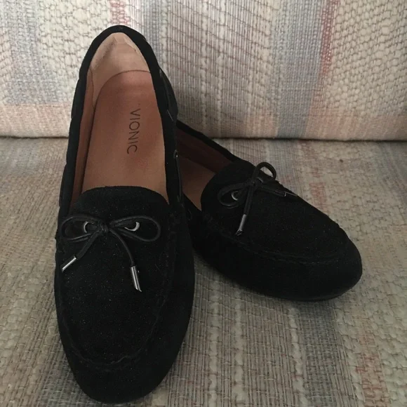 Vionic | Shoes | Vionic Virginia Suede Driving Moccasin  display picture 1
